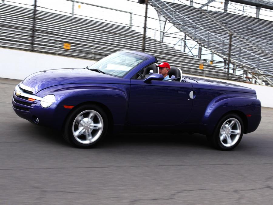  Chevrolet SSR 2003 года  (фото 19 из 27)